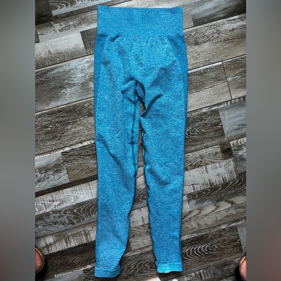 GymShark 7/8 Workout Pants - Picture 3 of 7